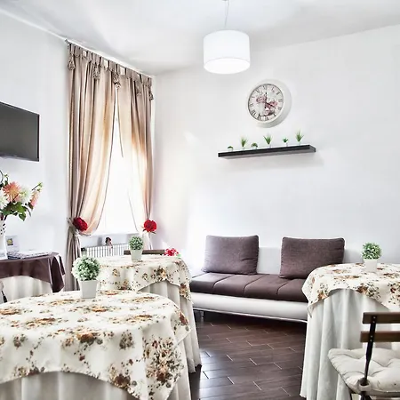 Rosaly سان كاتالدو